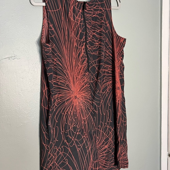 Halogen Gray & Coral Floral Sleeveless lightweight Shift Dress - Picture 7 of 7